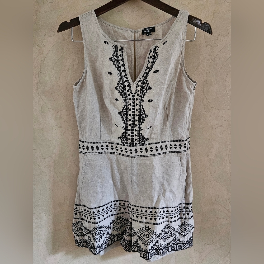 Ann Taylor Loft Linen Tan w/Tribal Embroidered Detail Short Romper/Jumper 4P